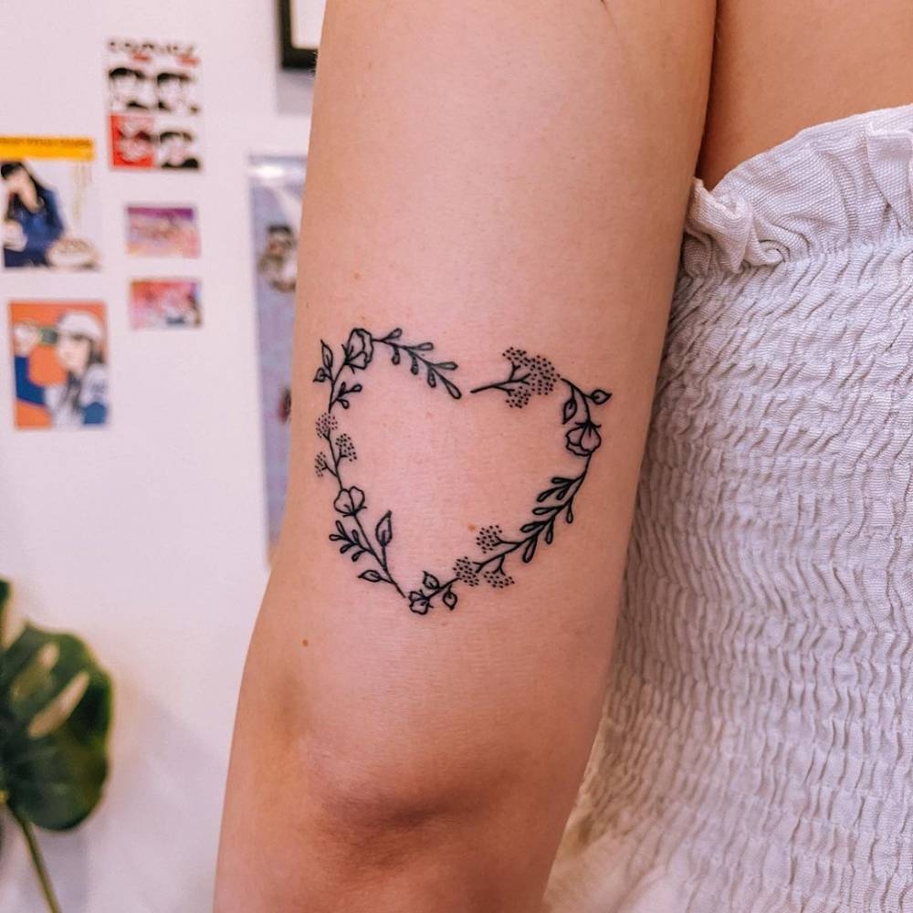 tattoo flower heart tattoo flower heart